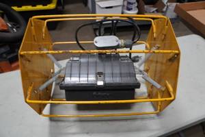 lot 194 image: Cage Lite Industrial Work Light