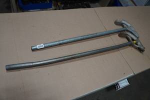 lot 207 image: 2 Pipe Benders with Handles - 34 EMT, 12 Rigid