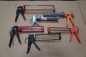 lot 174 image: Assorted Caulk Guns