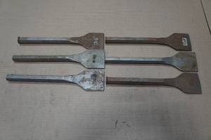lot 187 image: 6 Floor Chisels