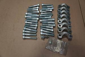 lot 180 image: Hydraulic Split Flange Clamps