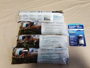 Life Straw Personal Water Filter and Water Purification