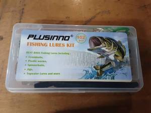 Fishing Lure Kit 102pcs