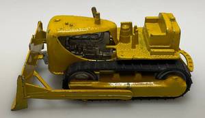 lot 132 image: Vintage Tootsie Caterpillar Dozer (Great Condition)