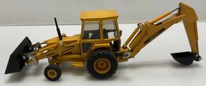 lot 161 image: Vintage Ertl Brand 132 Scale Die-Cast Ford 555A Tractor Front Loader Backhoe
