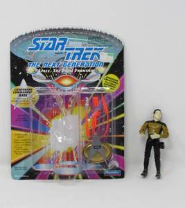 Individual in box Star Trek   Data