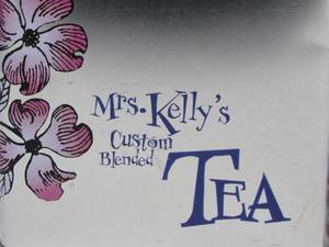 A Taste of Scandinavia Vintage Tea Tins from The Tea Center of Stockholm MrsKellystea.com