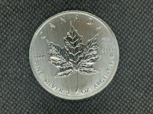 2011 Canadian 1 Oz. Silver Maple Leaf Coin