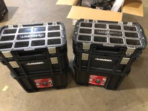 Husky 22 in. Connect Rolling System Plastic Tool Box Slight Damage  Customer Returns See Pictures
