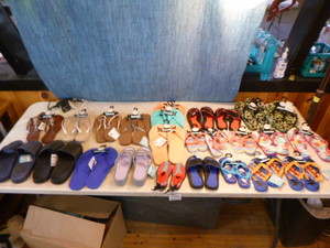 lot 109 image: Flip Flops and Sandals