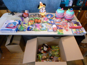 lot 115 image: Lot of Toys