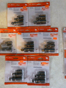 lot 171 image: Pit Bull Sets