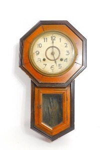 lot 18 image: Vintage Pendulum Wind-Up Wall Clock Japanese() A...