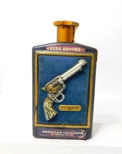 lot 38 image: RARE...1960s Ezra Brooks Whiskey Gun Series FlaskDecanter Colt Peacemaker 1873...