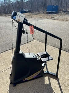 lot 22 image: Cateye EC-5000 Ergociser Exercise Workout Physical Therapy Stair Climber Stepper - Great Working Condition