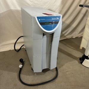 lot 1 image: WOW MSRP $5000 - POWERVAR SECURITY PLUS HUGE Mobile Uninterruptible Power Supply ABCDEF4000-22 - COMMERCIAL GRADE &amp QUALITY UPS SYSTEM FOR OFFICE COMPUTER HEALTH CARE CENTERS BACKUP SYSTEMS - GREAT CONDITION FOR SPECS SEE PDF