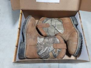 Buckaroo Boots Size 1 Youth