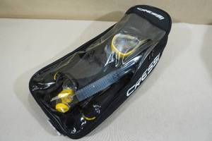 lot 26 image: Cressi Adult Palau Fin Snorkel Set -Fin Size LXL, Yellow