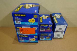 lot 95 image: 4 Schlage BedBath Door Knobs with 3 Dummy Knobs