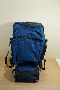 lot 114 image: Gotech 23 Rolling Duffle Bag with Shoe Bag