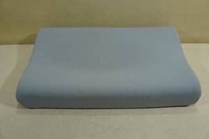 lot 155 image: Memory Foam Pillow