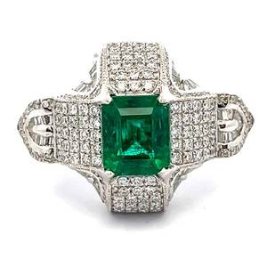 4.33 Carat Emerald & VS Clarity Natural Diamond Ring in Platinum Appraisal Value $24,335 (Appraisal Included)