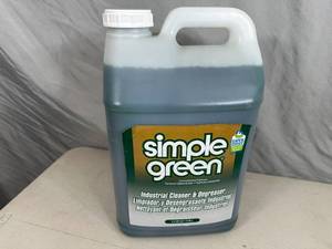 New 2.5 Gallon Industrial Cleaner  Degreaser