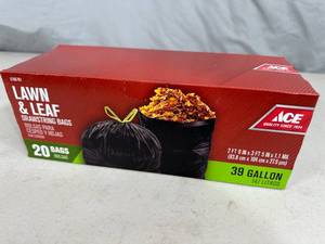 New Box of 39 Gallon Trash Bags