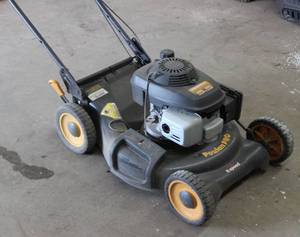 Lawn Mower Poulan Pro, 6 Speed Honda 5.5 HP Gas GCV 160