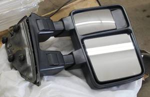 Pickup Truck Driver Side Mirror Came Out Of 2015 Ford Super Duty