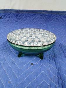 lot 41 image: Vintage green glass vase with clear glass flower frog