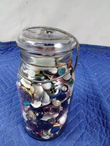 lot 57 image: vintage canning jar w glass lid full of buttons