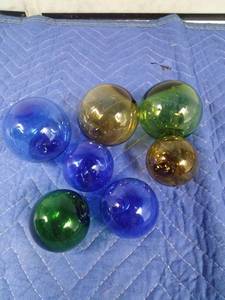 lot 80 image: Vintage handblown glass fishing floats