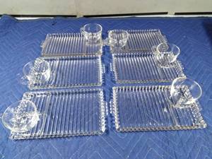 lot 87 image: Crystal snack set