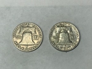 lot 240 image: 2 - Franklin Half Dollars - 1950 & 1961