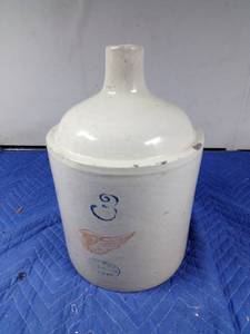 lot 125 image: Red Wing 3 jug