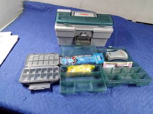 lot 150 image: Rubbermaid tackle box 3 tackle boxes inside with tackle and scale