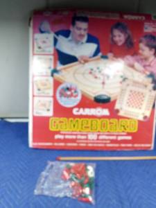 lot 384 image: Carrom game