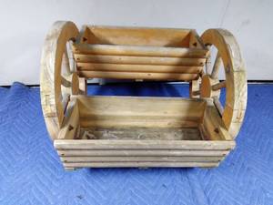 lot 401 image: Mill wheel planter