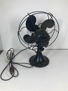 lot 277 image: Vintage Emerson B JR 10 Oscillator Metal Fan