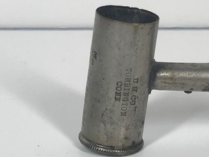 lot 316 image: Vintage U.H. CO. Torrington Conn. Adjustable Gun Powder Wood Handle Measuring Cup