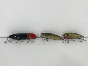 lot 345 image: 3 - Vintage Fishing Lures