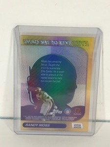 lot 478 image: 1999 Topps Stadium Club Chrome Eyes of the Game Refractor Randy Moss - #SCCE26 Refractor