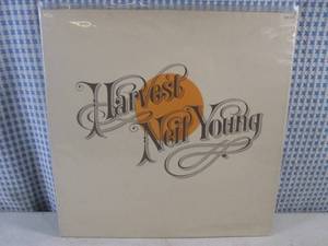 lot 1 image: (FS) 1972 Neil Young Harvest Album - Jacket and Record Individually Sleeved and Record On Outside of Jacket