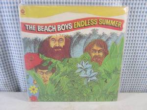 lot 24 image: (FS) 1974 The Beach Boys Endless Summer Double Album In Sleeve