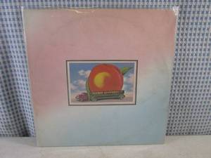 lot 45 image: (FS) 1972 The Allman Brothers Band Eat A Peach Double Album in Sleeve
