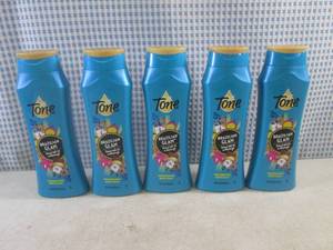 lot 154 image: (BS) 5 Bottles Tone Brazilian Glam Body Wash 16oz Bottles