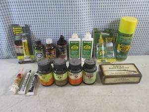 lot 187 image: (BS) Assorted Gun Care and Cleaning Supplies