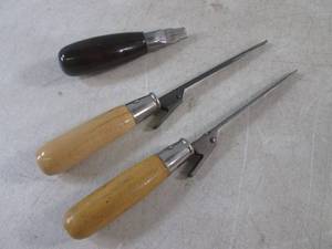 lot 221 image: (EC1) 2 Vintage Walther DBP 1034109 2, 3-4 Gunsmith Small Retainer Clip Remover Tools and Other Tool Handle