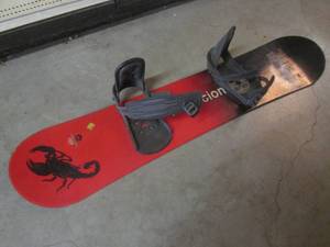 lot 280 image: (BSB) Reaction 139 Scorpion Snowboard